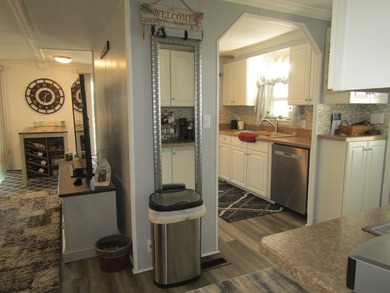 Listed by the Official Sales Team of Jamaica Bay Village. Move - photo 2