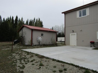 Well maintained 10,836 square foot 8-plex. Seven 2-bedroom units - photo 43