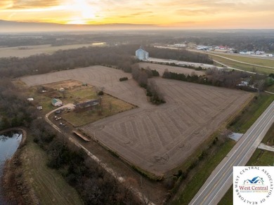 (private lake, pond, creek) Acreage For Sale in Urich Missouri