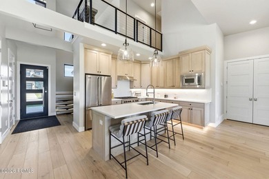 Experience elevated mountain living in this brand-new - photo 5