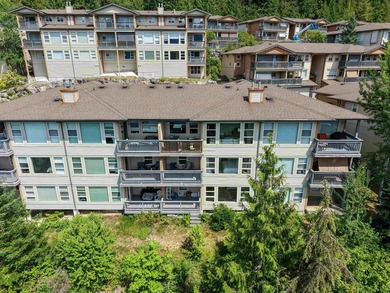 Perched on a quiet Garibaldi Highlands cul-de-sac, this secluded - photo 31