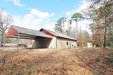 Your dream lodge at Sam Rayburn. This 7 bedroom 2 bath - photo 40