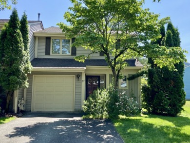 Lake Condo Sale Pending in Rocky Hill, Connecticut