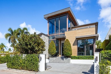 Located in Las Olas Isles, this modern residence by CES Design - photo 4