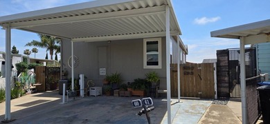 Best Home, Yard & View in the Entire Community! Spectacular - photo 9