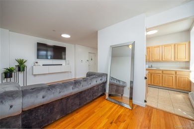 Welcome to this bright and inviting 2-bedroom, 1-bathroom co-op - photo 3