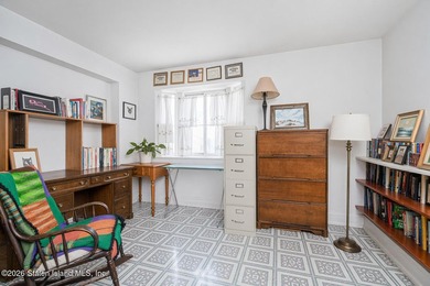 Discover this spacious tri-level townhouse situated on a quiet - photo 10