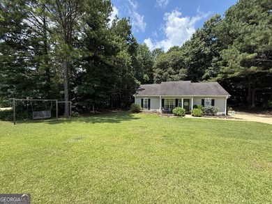 Hampton Green, where comfort, privacy, and easy one-level living - photo 1