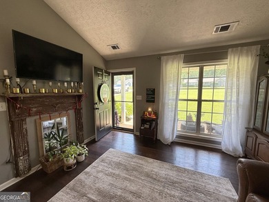 Hampton Green, where comfort, privacy, and easy one-level living - photo 10