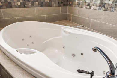 Welcome to this one-of-a-kind Sherwood home offering five - photo 36