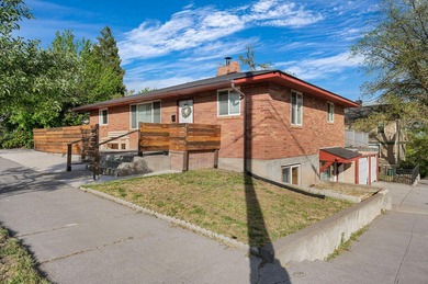 Upper Klamath Lake Home For Sale in Klamath Falls Oregon