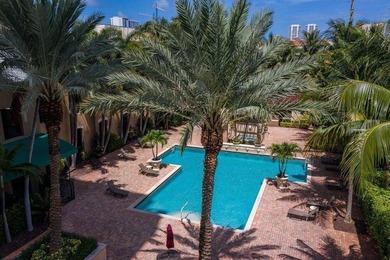 Clear Lake - Palm Beach County Condo For Sale in West Palm Beach Florida
