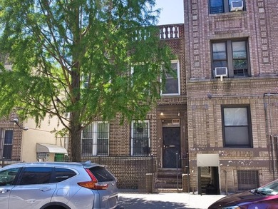 Fabulous Golden Opportunity to investor and savvy buyers! This - photo 4