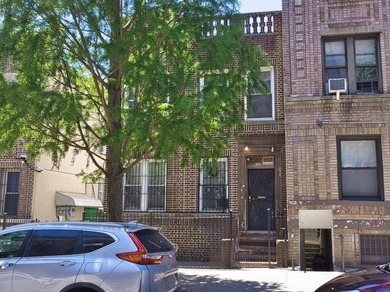 Fabulous Golden Opportunity to investor and savvy buyers! This - photo 7
