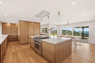 Step into this iconic 1.21-acre High Drive estate, thoughtfully - photo 14