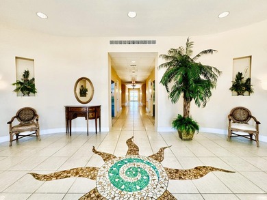 GULF-FRONT PENTHOUSE + EXPANSIVE TERRACE WITH PRIVATE POOL! - photo 2