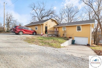 MOTIVATED SELLER! Enjoy the lake lifestyle without the lakefront - photo 6