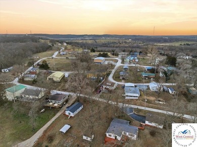 MOTIVATED SELLER! Enjoy the lake lifestyle without the lakefront - photo 8