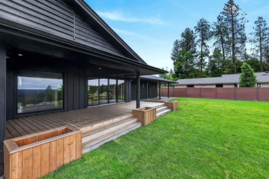 Step into this iconic 1.21-acre High Drive estate, thoughtfully - photo 40