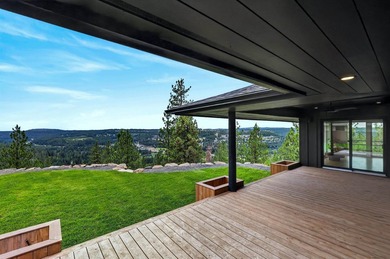Step into this iconic 1.21-acre High Drive estate, thoughtfully - photo 42