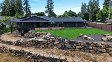Step into this iconic 1.21-acre High Drive estate, thoughtfully - photo 48