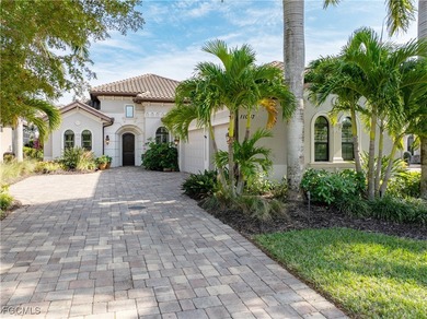 (private lake, pond, coastal) Home Sale Pending in Fort Myers Florida