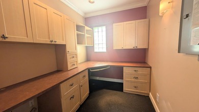 Great opportunity to own a 2-bedroom, 2-bath home in a highly - photo 9