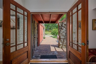 7/1 OFFER ACCEPTED, Inspections complete. Behind the gates of - photo 3
