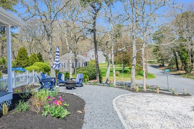 Located in a friendly, peaceful, well-established neighborhood - photo 8