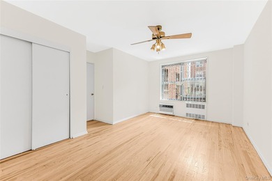 An exceptional opportunity to own a spacious two-bedroom - photo 11