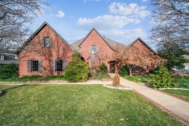 (private lake, pond, creek) Home Sale Pending in Broken Arrow Oklahoma