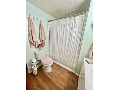 Welcome home to your very own 2 bedroom, 1 bath waterfront - photo 16