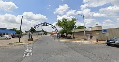 Monthly payments available! Vacant commercial lot in downtown - photo 4