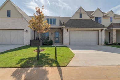 (private lake, pond, creek) Townhome/Townhouse For Sale in Edmond Oklahoma