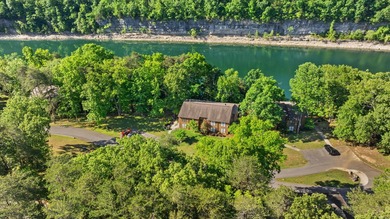 Large Lakeview condo located in Woodson Bend Resort. This - photo 32