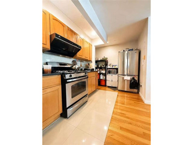 Welcome to this well-maintained 2-bedroom, 1-bath condo in the - photo 6