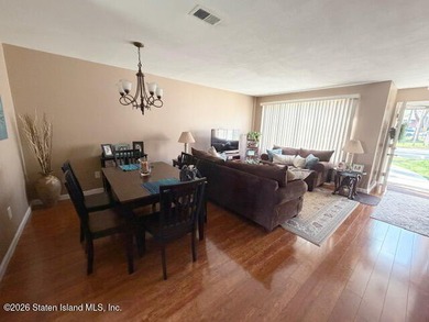 Spacious 2 bedroom 2 bath condo in the Oaks at Latourette This - photo 3