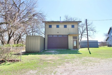 UNIQUE, one of a kind, fully furnished, MOSS LAKE property, a - photo 4