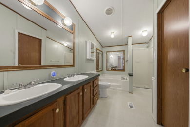 Nolin Lake area home! - photo 14