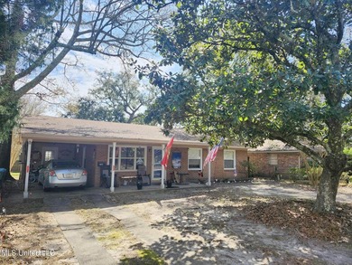 Reduced Price! Solidly-built, 1 story, Brick Home in East - photo 14
