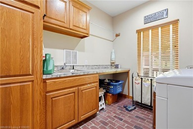 Only a few miles to Burnt Cabin Marina! Beautiful home secluded - photo 16