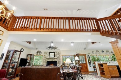 Only a few miles to Burnt Cabin Marina! Beautiful home secluded - photo 23
