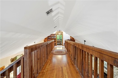 Only a few miles to Burnt Cabin Marina! Beautiful home secluded - photo 24