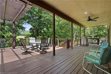 Only a few miles to Burnt Cabin Marina! Beautiful home secluded - photo 33