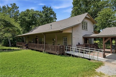 Only a few miles to Burnt Cabin Marina! Beautiful home secluded - photo 43