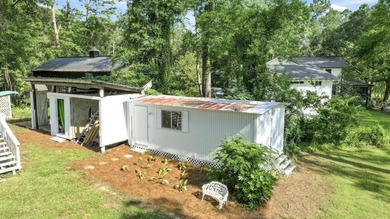 Welcome to this gorgeous 4-bedroom, 2-bath lakefront home - photo 10
