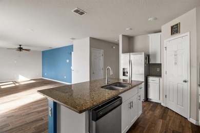 Short Sale. SHORT SALE OPPORTUNITY PRICED TO SELL! This is a - photo 6