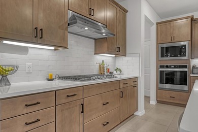 Stunning 2023-built 5-bedroom retreat in the gated community of - photo 16