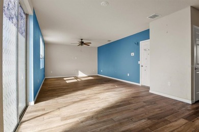 Short Sale. SHORT SALE OPPORTUNITY PRICED TO SELL! This is a - photo 9
