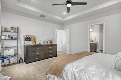 Stunning 2023-built 5-bedroom retreat in the gated community of - photo 25
